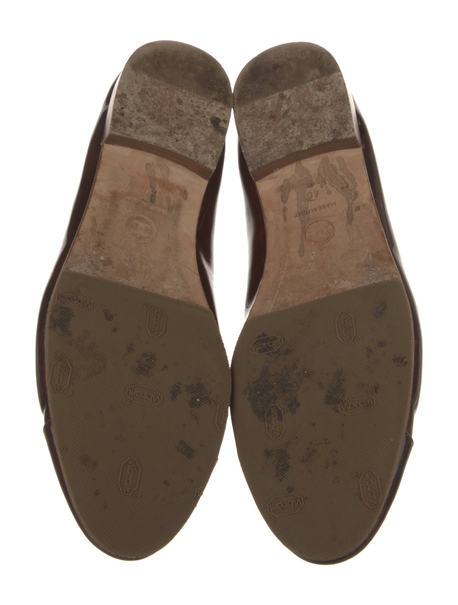 Chanel Interlocking CC Logo Patent Leather Ballet Flats